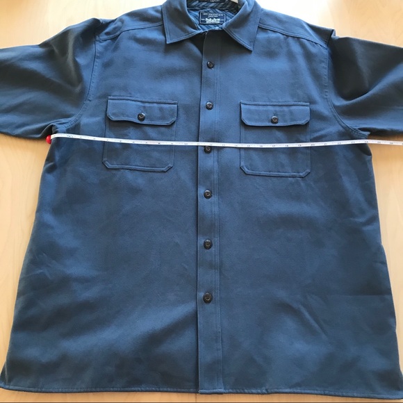 Levi’s button down jacket - Picture 4 of 8